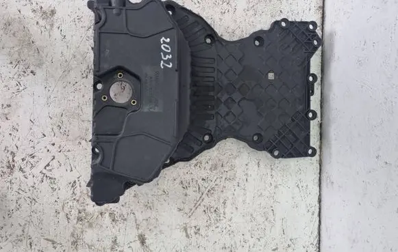 Mercedes-Benz A W177 Oil sump A1778690300