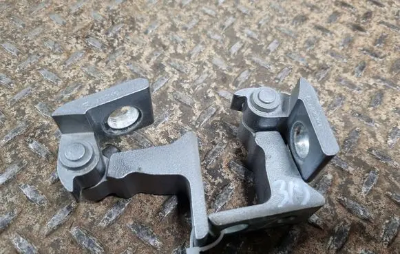 Front door hinge set