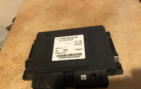 Mercedes-Benz GLA W156 Other devices A0009003606