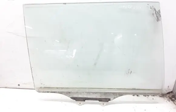 Mitsubishi Lancer Rear door window glass