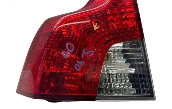 Volvo S40, V40 Rear/tail lights I090028 E12303