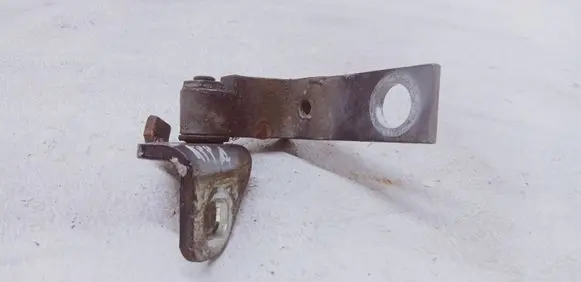 Ford S-MAX Front door lower hinge 6M21U22811AB