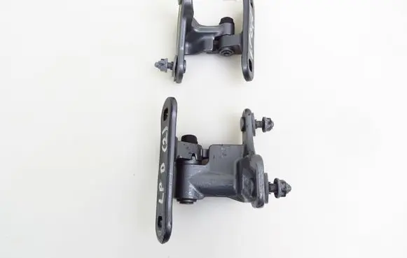 Mercedes-Benz CLS C218 X218 Front door hinge set A0000039924