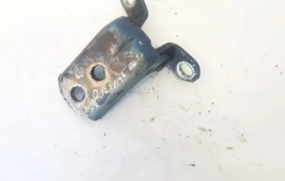Ford Mondeo Mk III Rear door lower hinge