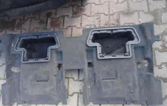 Peugeot 3008 I Rear floor carpet liner 96851886ZF