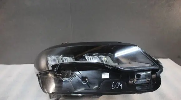 Peugeot 5008 II Headlight/headlamp 89914772 2105317469 9836230180