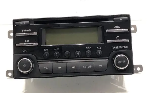Radio/CD/DVD/GPS head unit