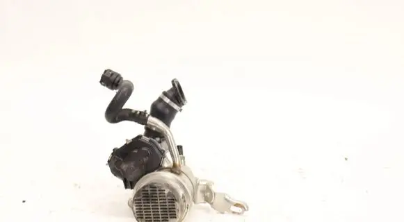 Volkswagen Golf VIII EGR thermostat 05L131501C