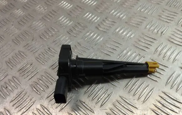 BMW X3 G01 Oil level dip stick 8638755
