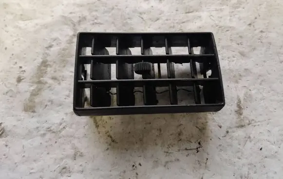 Volkswagen Transporter - Caravelle T4 Dash center air vent grill 191819719B 191819707E