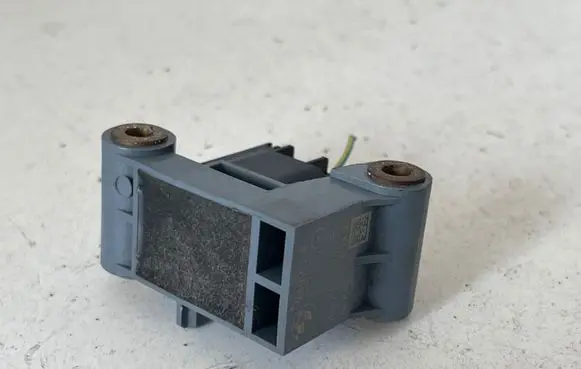 BMW 5 F10 F11 Airbag deployment crash/impact sensor 9159314 101110 001617