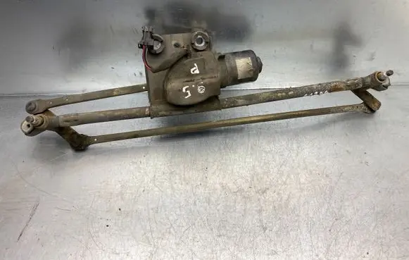 Saab 9-5 Front wiper linkage 