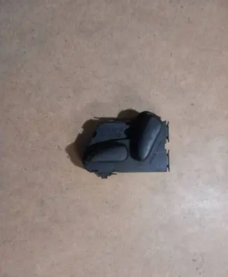 Mercedes-Benz C W203 Seat control switch 2108213851