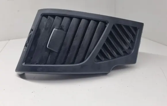 BMW 5 E60 E61 Dashboard side air vent grill/cover trim 705918812 P010204439 5160