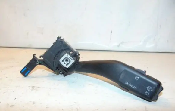 Volkswagen Touran I Wiper control stalk 1K0953519A