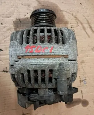 Nissan Juke I F15 Generator/alternator 8200728292
