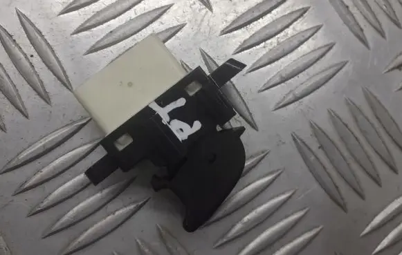 Mazda 6 Electric window control switch