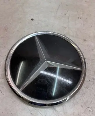 Mercedes-Benz B W246 W242 Manufacturer badge logo/emblem A1648880411