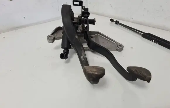 Mini One - Cooper Cabrio R52 Pedal assembly 1511659 4225133