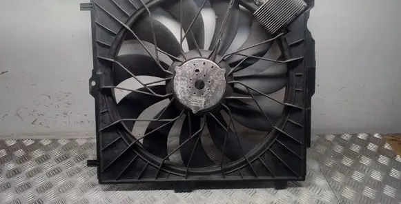 Mercedes-Benz G W461 W463 1st Gen Electric radiator cooling fan A4635000293