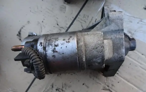 Renault Laguna II Starter motor XXX