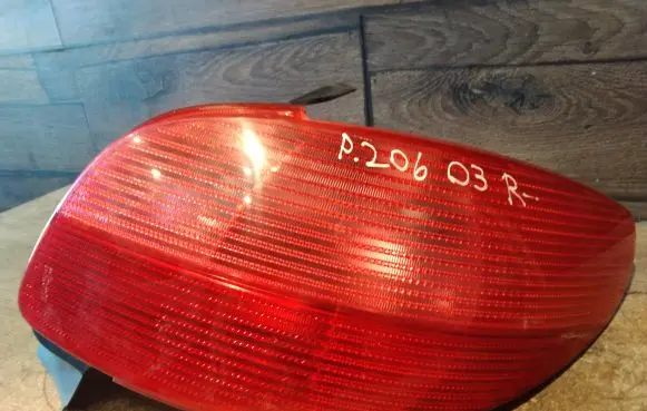 Peugeot 206 Rear/tail lights