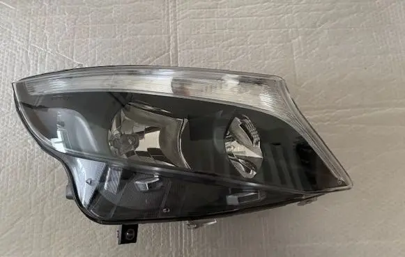 Mercedes-Benz Vito Viano W447 Headlight/headlamp A4479067800 1EL01128418