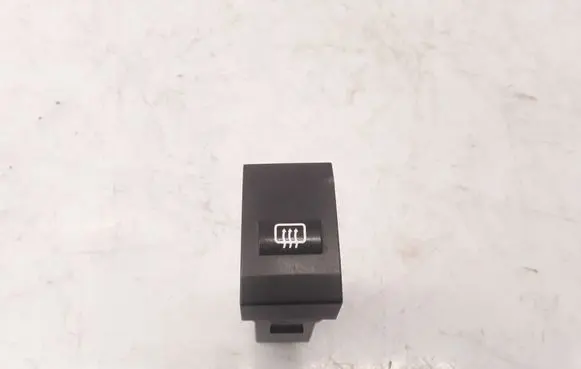KIA Sorento Windscreen/window heater switch 937103E000 864W03000