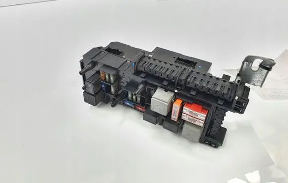Mercedes-Benz E W212 Fuse box set 2129004201