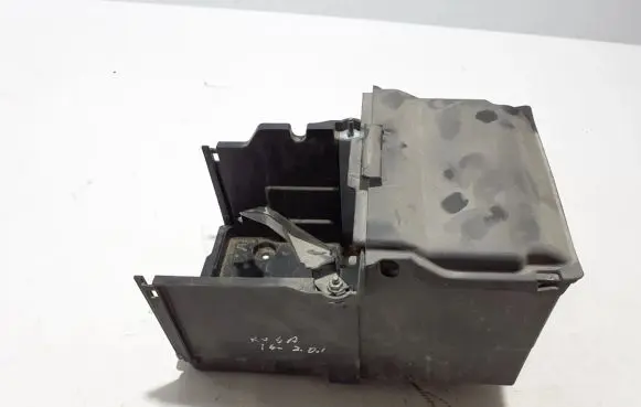 Ford Kuga II Battery bracket AM5110723AD