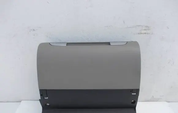 Audi A3 S3 8P Glove box 8P1857035G