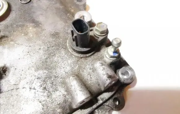 Toyota Prius (XW30) Camshaft position sensor