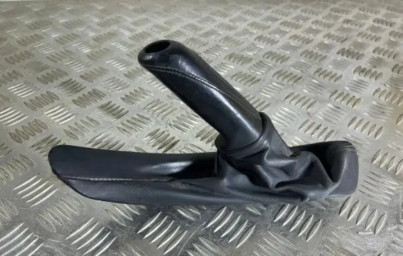 BMW 4 F32 F33 Handbrake trim 7846806 13599911