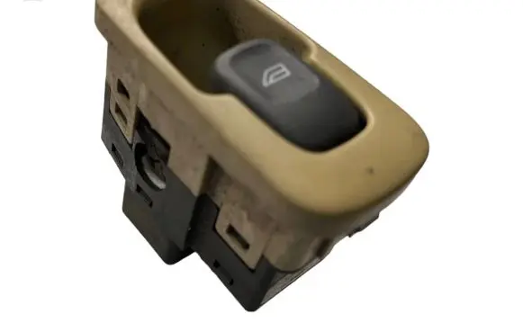 Volvo S80 Electric window control switch 9479903 01W486