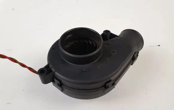 Mercedes-Benz Vito Viano W639 Engine control unit/module fan 6395450095