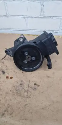 BMW 5 E60 E61 Power steering pump 6760956010 7693974101