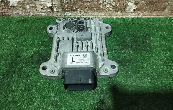 Nissan Juke I F15 Gearbox control unit/module 310361KA0E A64000BL0 58993836