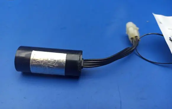 Jaguar XJS Coolant level sensor RKC5259