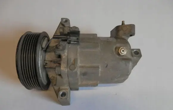 Nissan Micra Air conditioning (A/C) compressor (pump) 92600CJ700