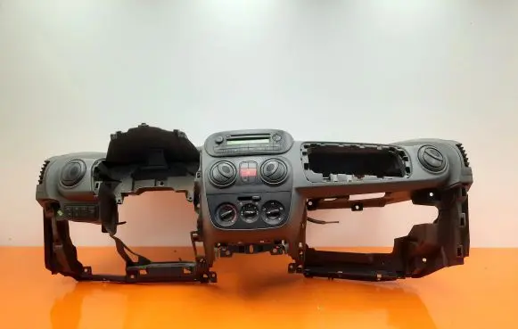 Citroen Nemo Dashboard 1353636080