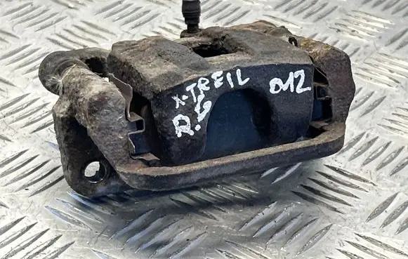 Nissan X-Trail T31 Rear brake caliper