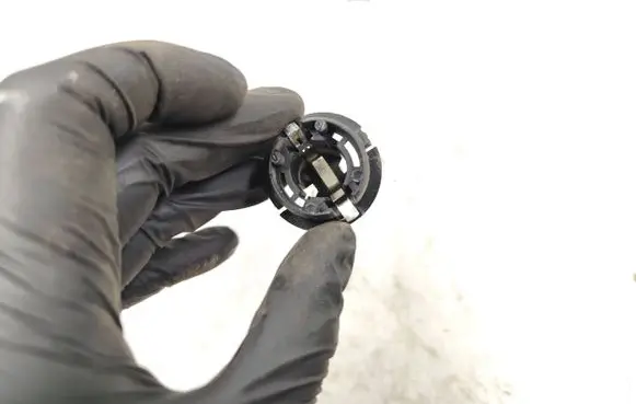 Headlight part