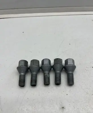 Renault Captur II Nuts/bolts 