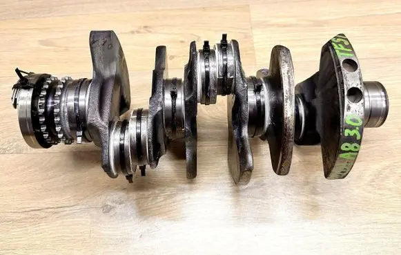 Audi A8 S8 D4 4H Crankshaft 06E101AK R6ED
