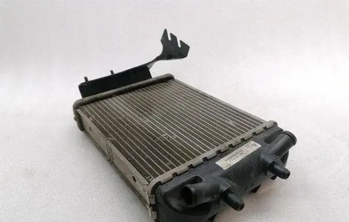 Audi A4 S4 B8 8K Coolant radiator 8K0121212C