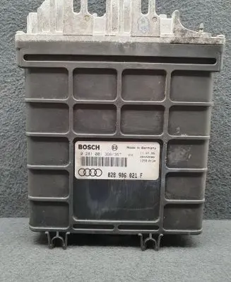 Audi A4 S4 B5 8D Engine control unit/module 028906021F 0281001366