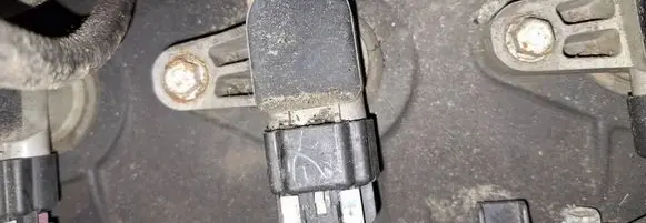 High voltage ignition coil