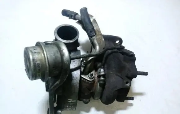 Toyota Avensis T220 Turbo
