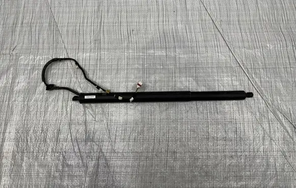 Jeep Avenger Tailgate strut 52233110