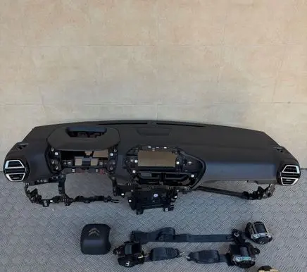 Citroen C4 III e-C4 Dashboard